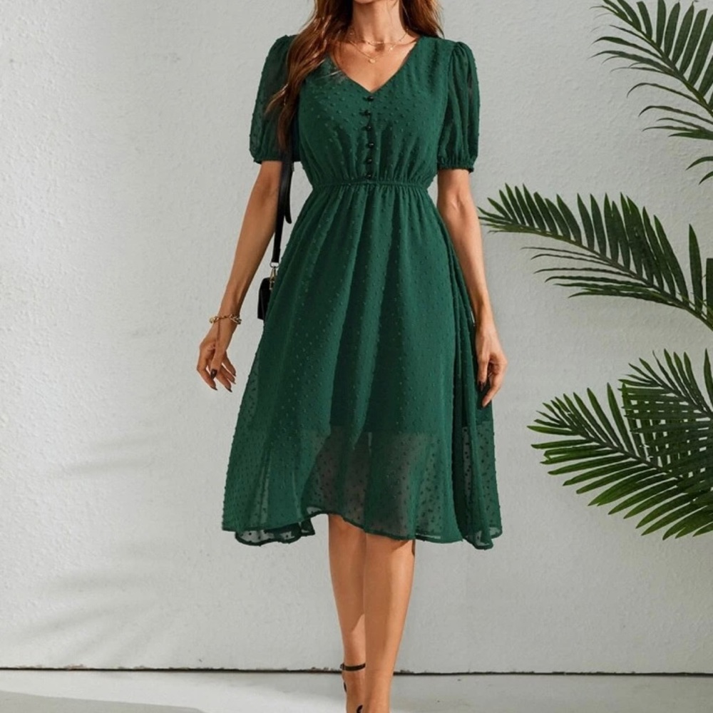 Jessakae Evergreen Puff Sleeve Swiss Dot Midi Dress Size S